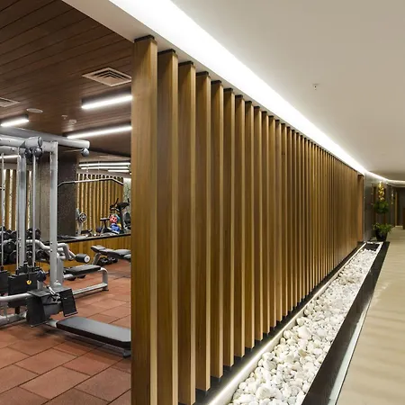 Michell & (adults Only) 알란야