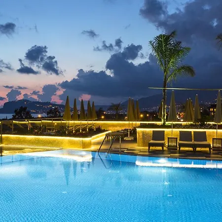 Hotel Michell & (adults Only)